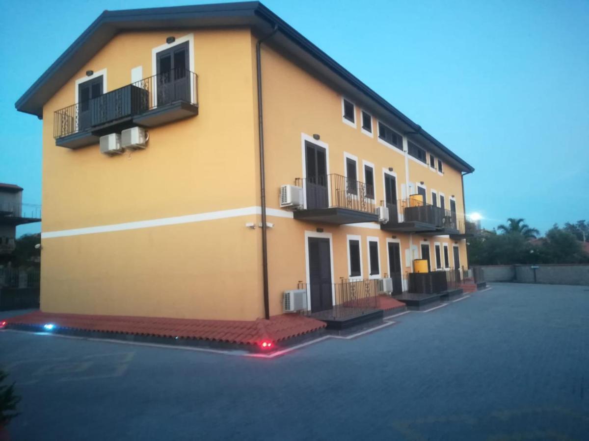 산 조반니 라푼타 I Colori Dell'Etna B&B 외부 사진
